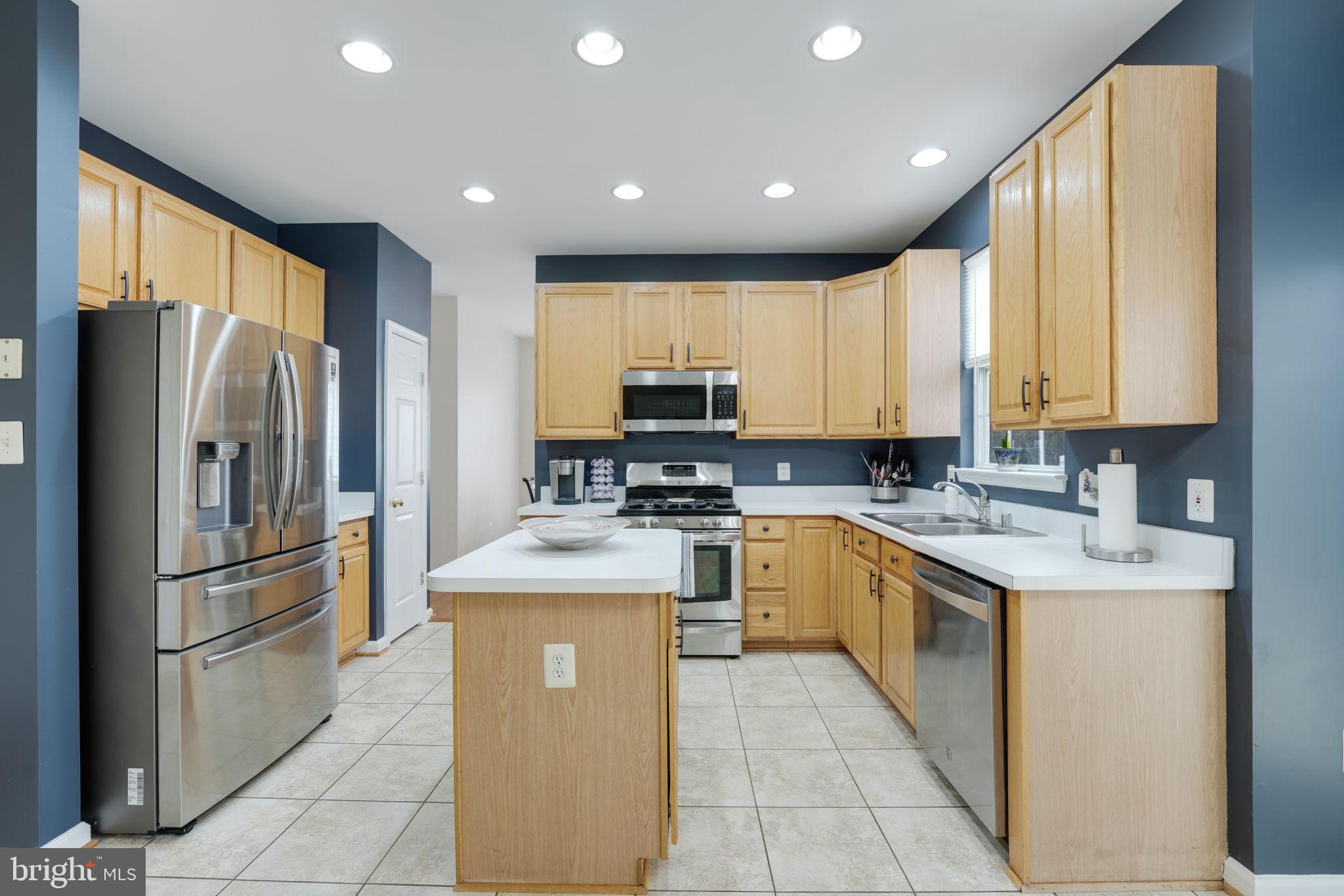 15572 Trisail Ct