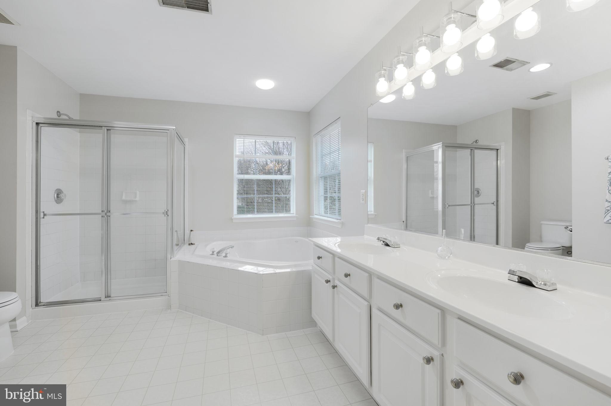 15572 Trisail Ct