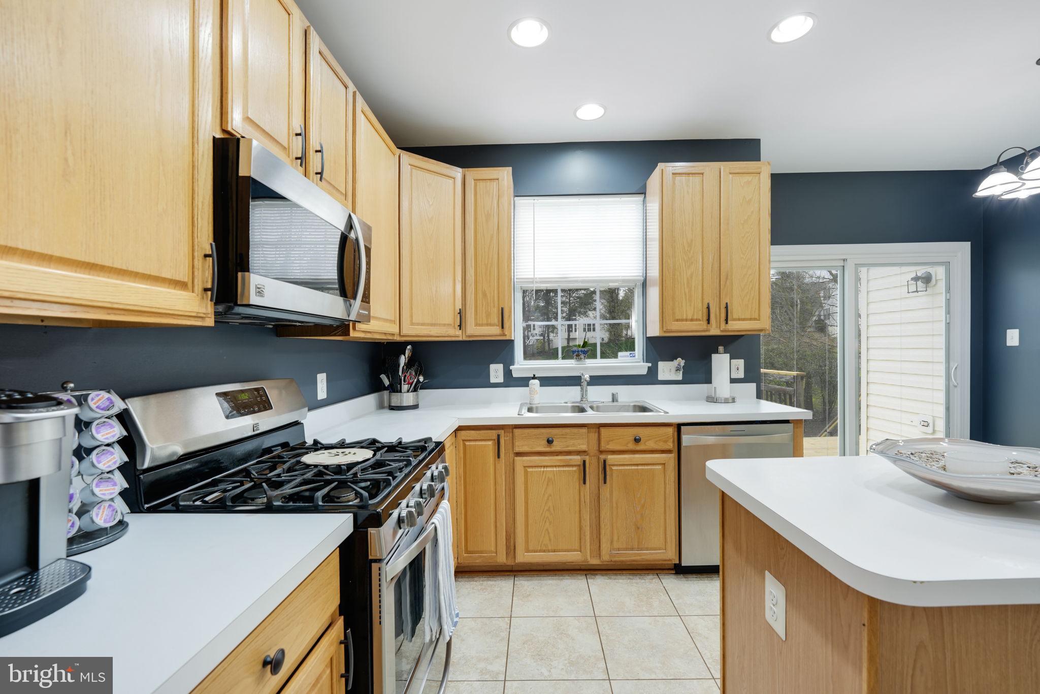 15572 Trisail Ct