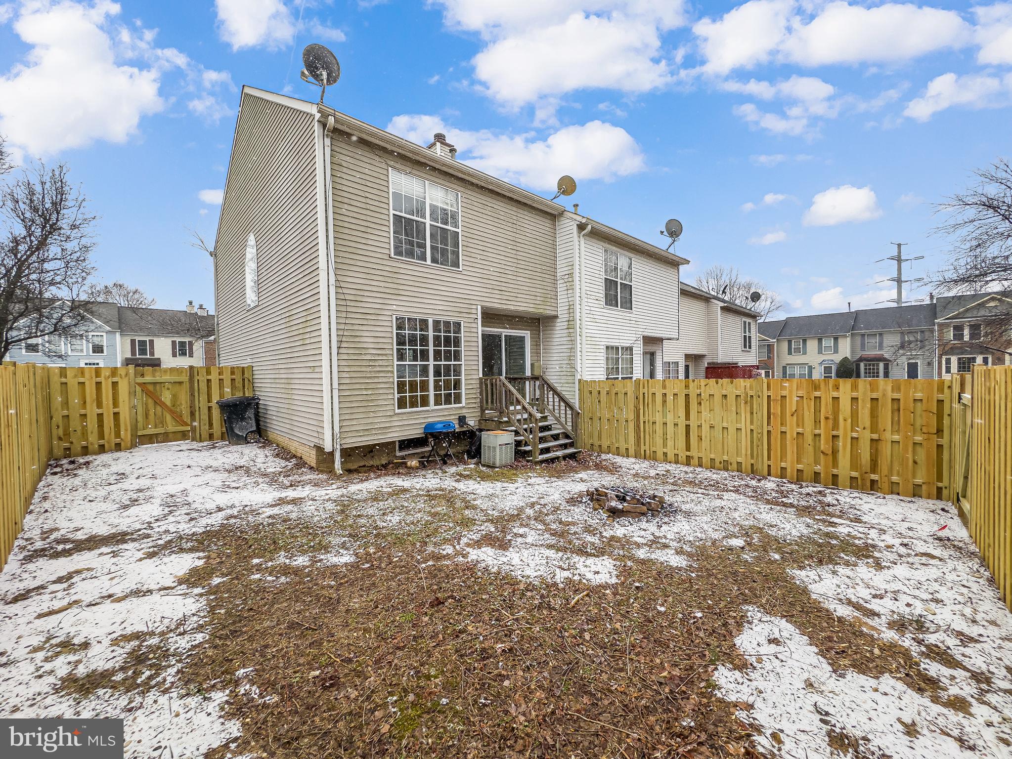 3344 Esquarre Ct