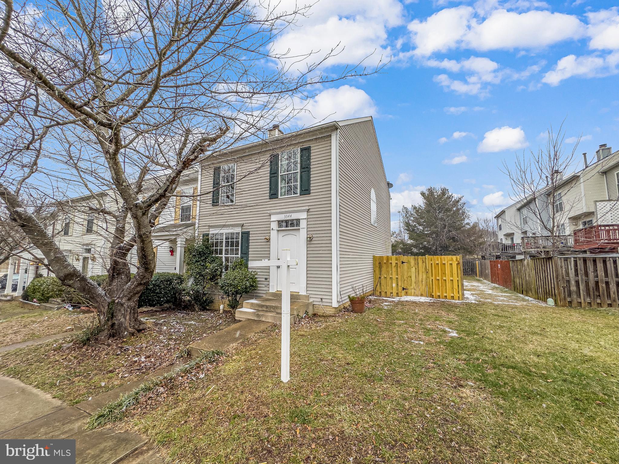 3344 Esquarre Ct
