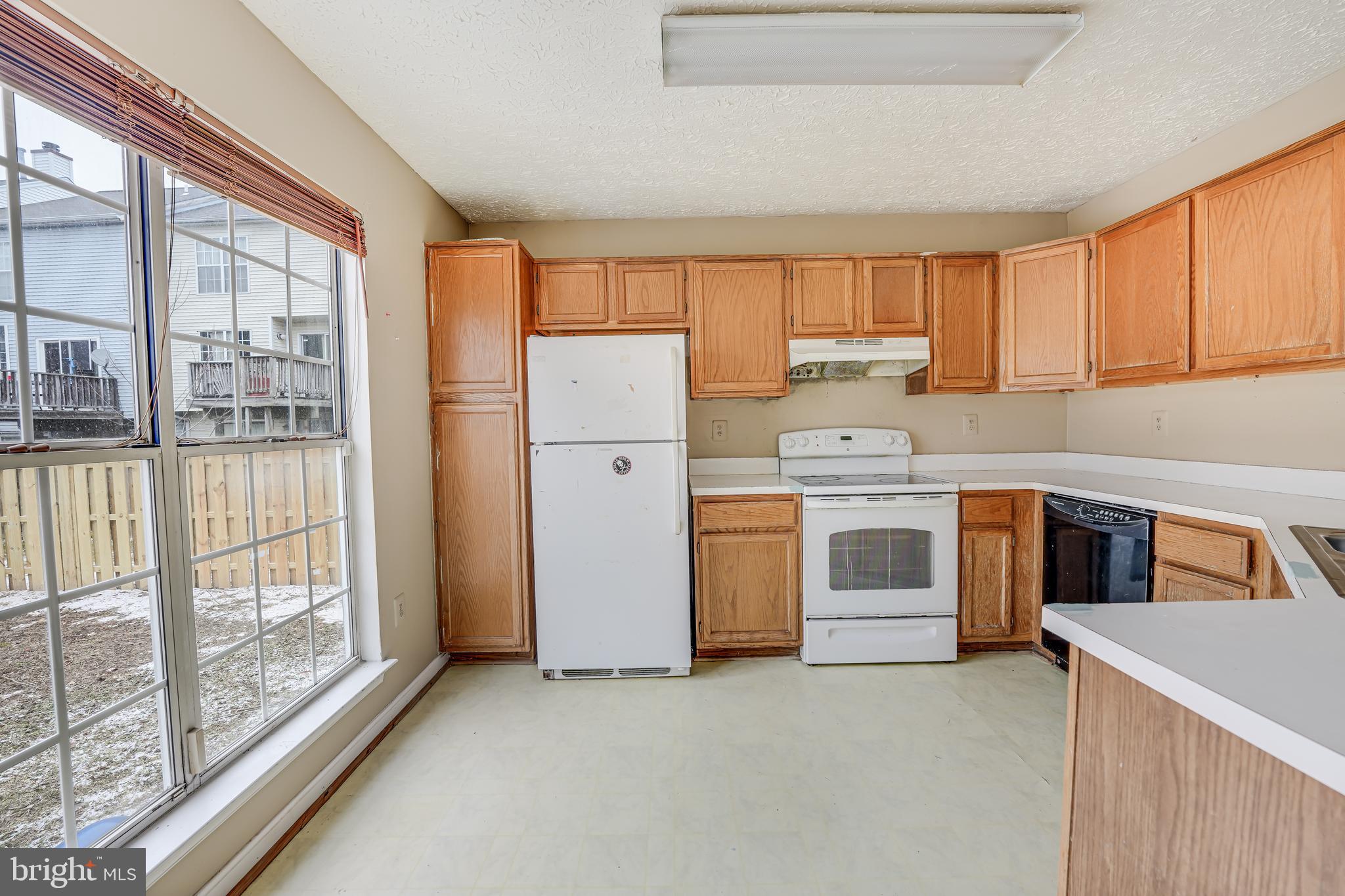 3344 Esquarre Ct
