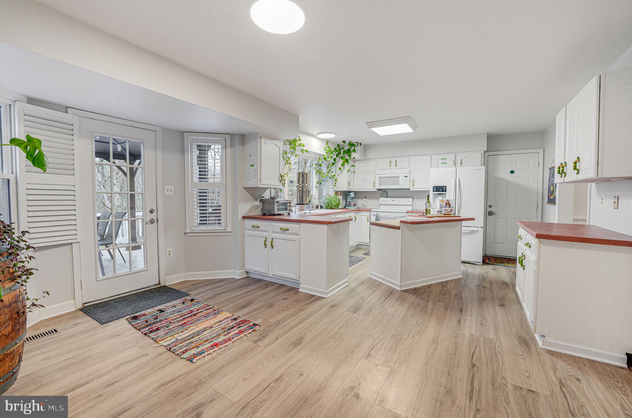 13422 Christopher Pl