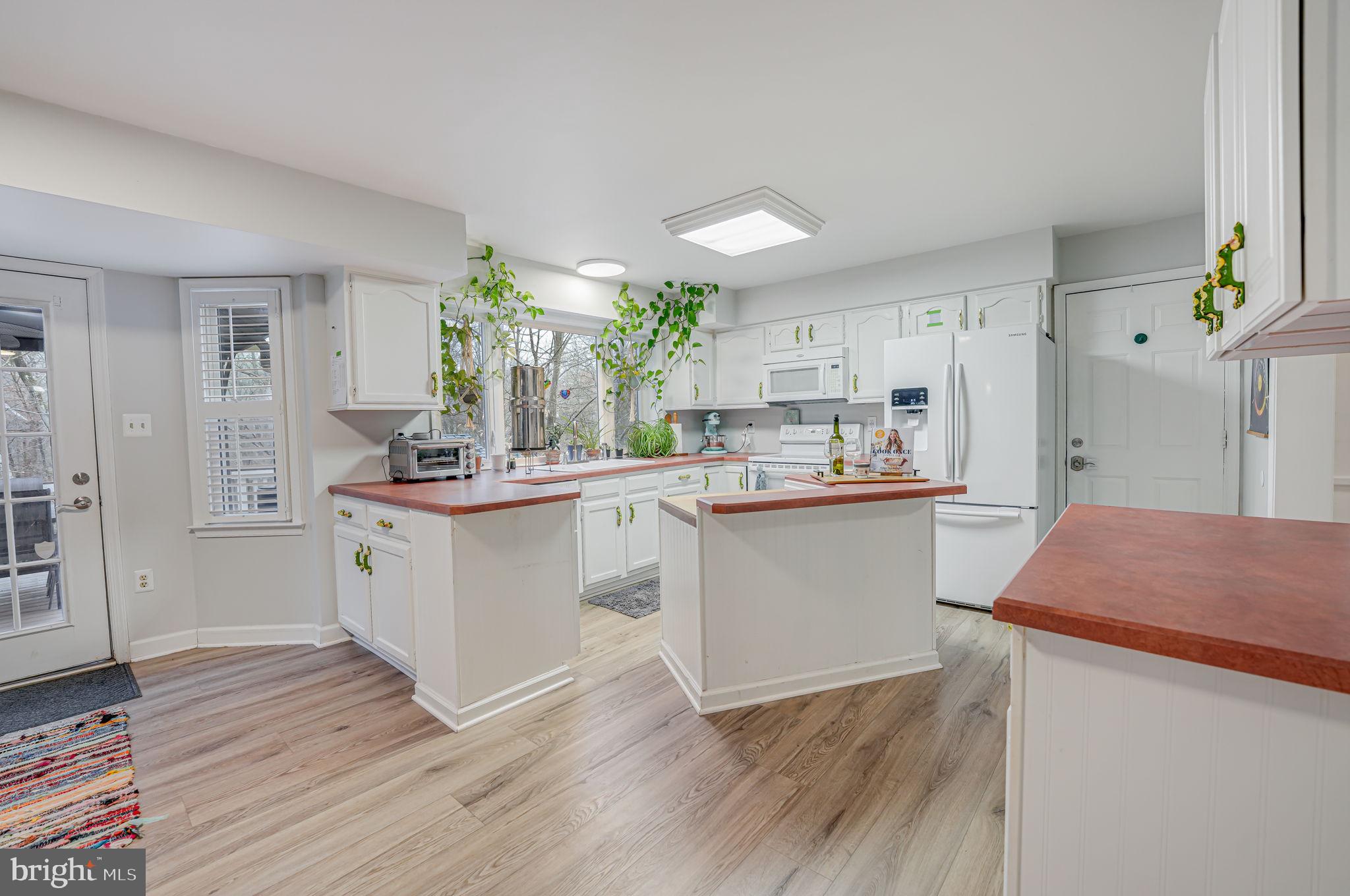 13422 Christopher Pl