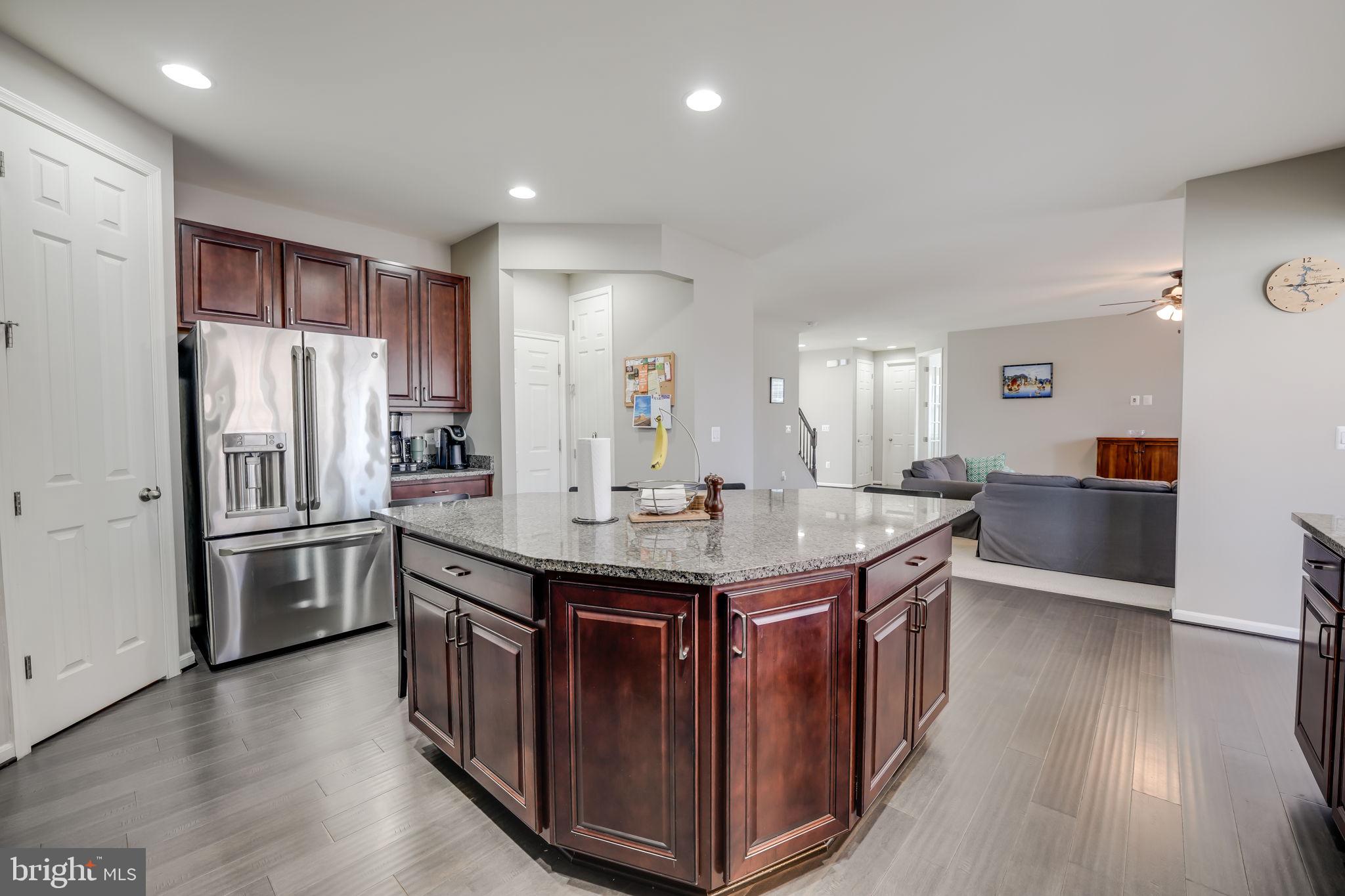 3825 Grafton Ct