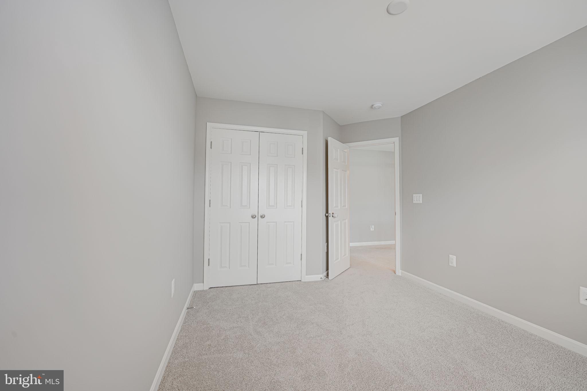 3825 Grafton Ct