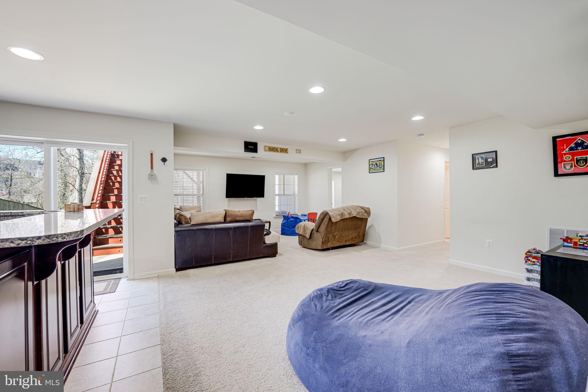 3825 Grafton Ct