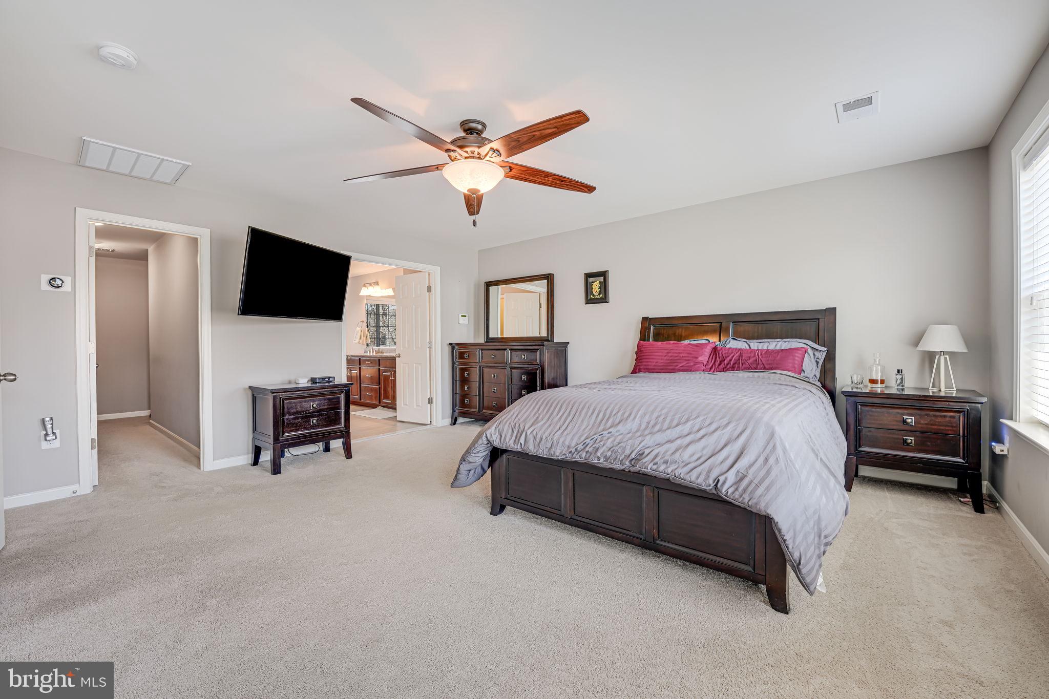 3825 Grafton Ct