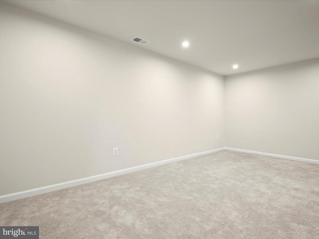 18221 Summit Pointe Dr