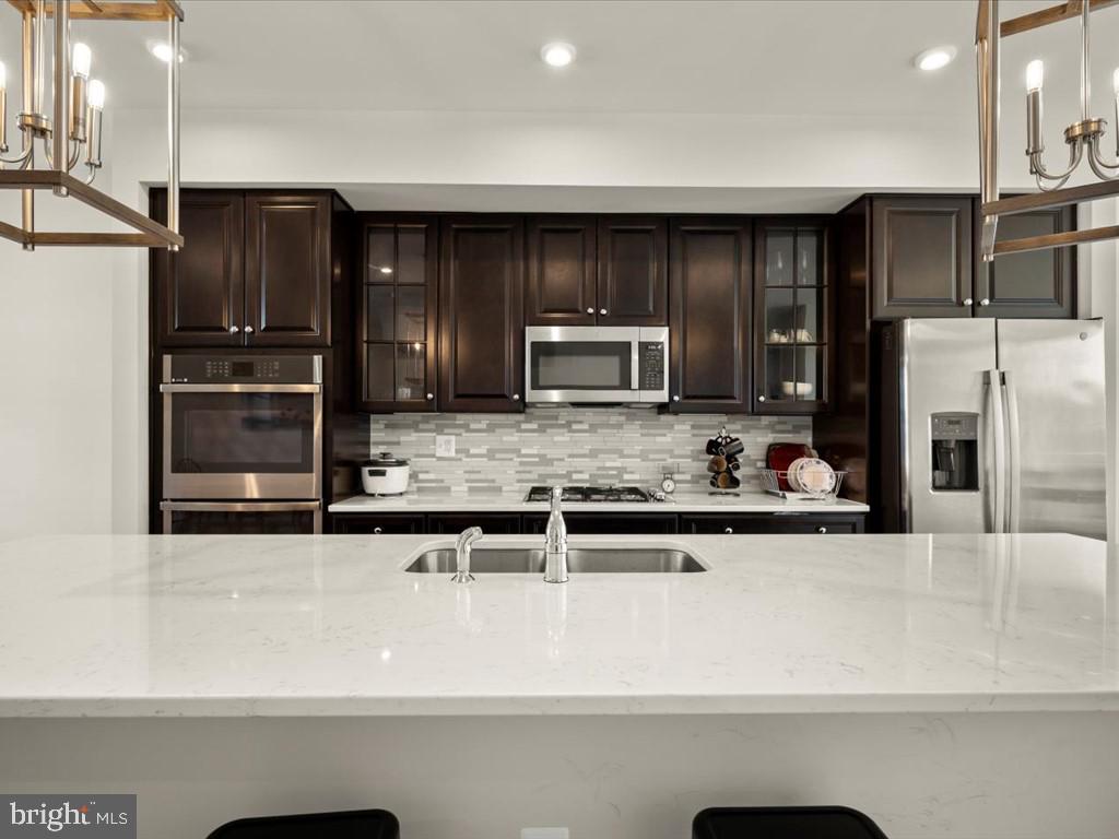 18221 Summit Pointe Dr