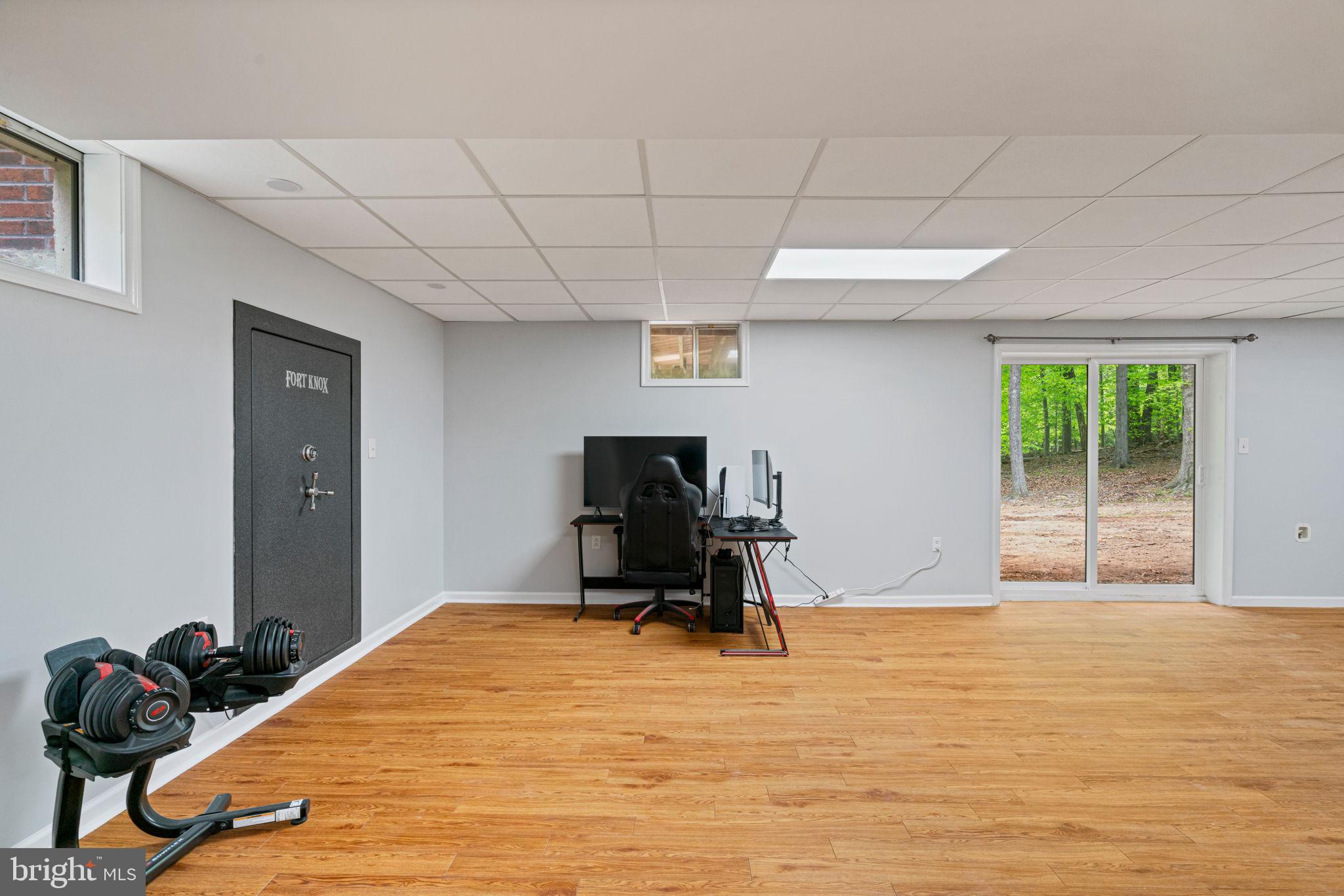 14661 Kogan Dr