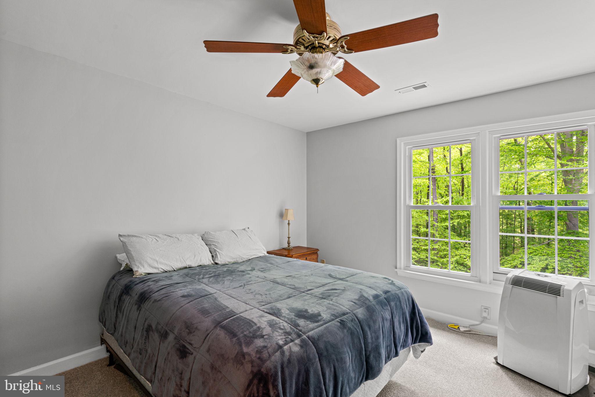14661 Kogan Dr