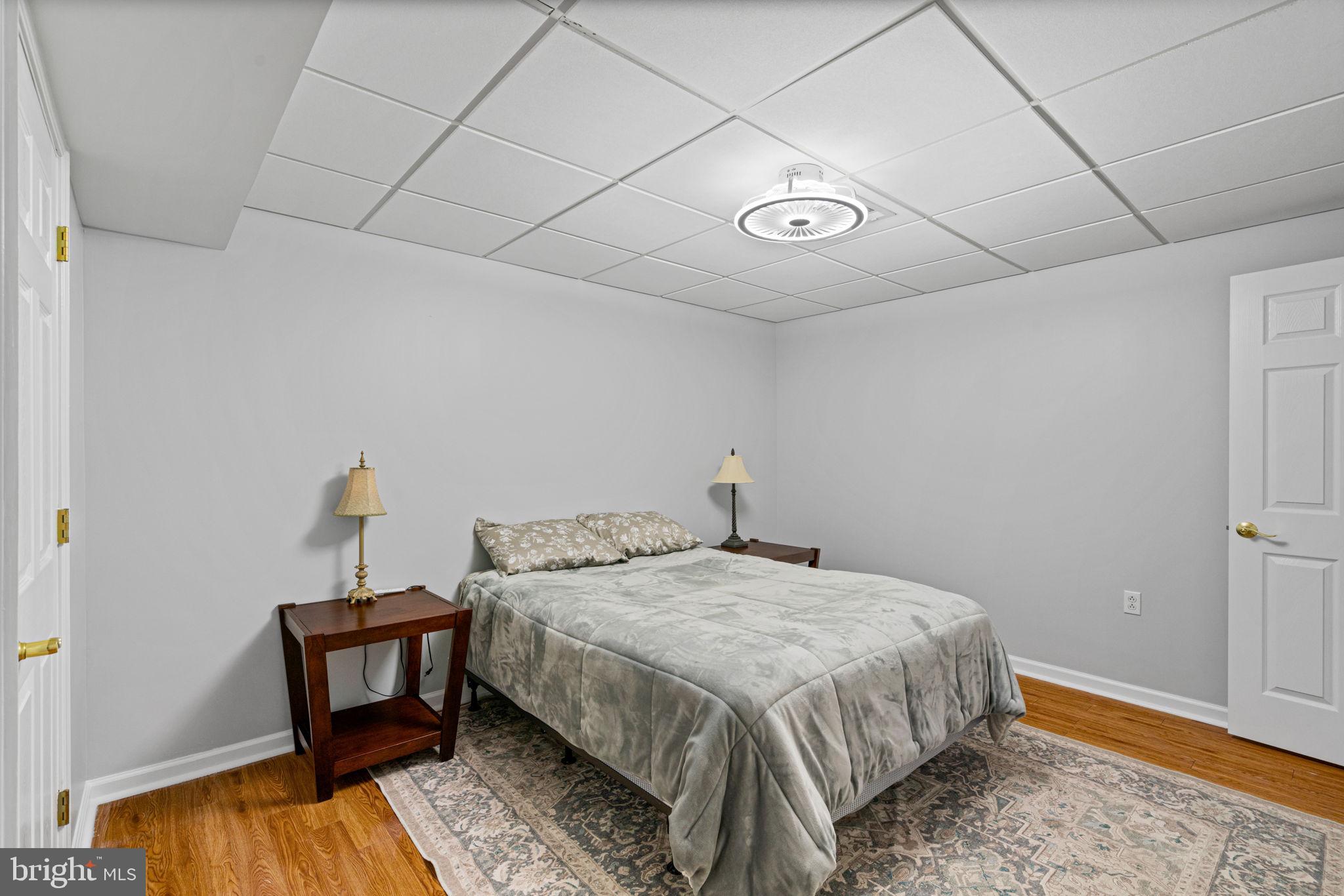 14661 Kogan Dr