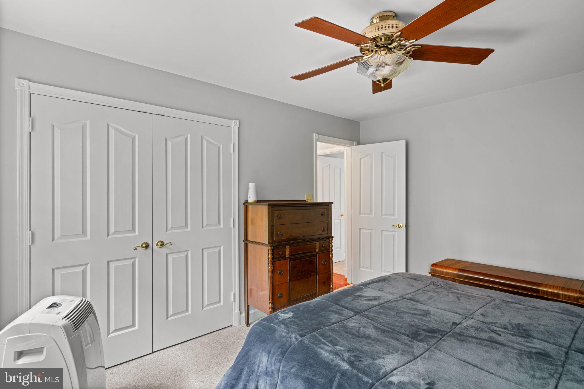 14661 Kogan Dr