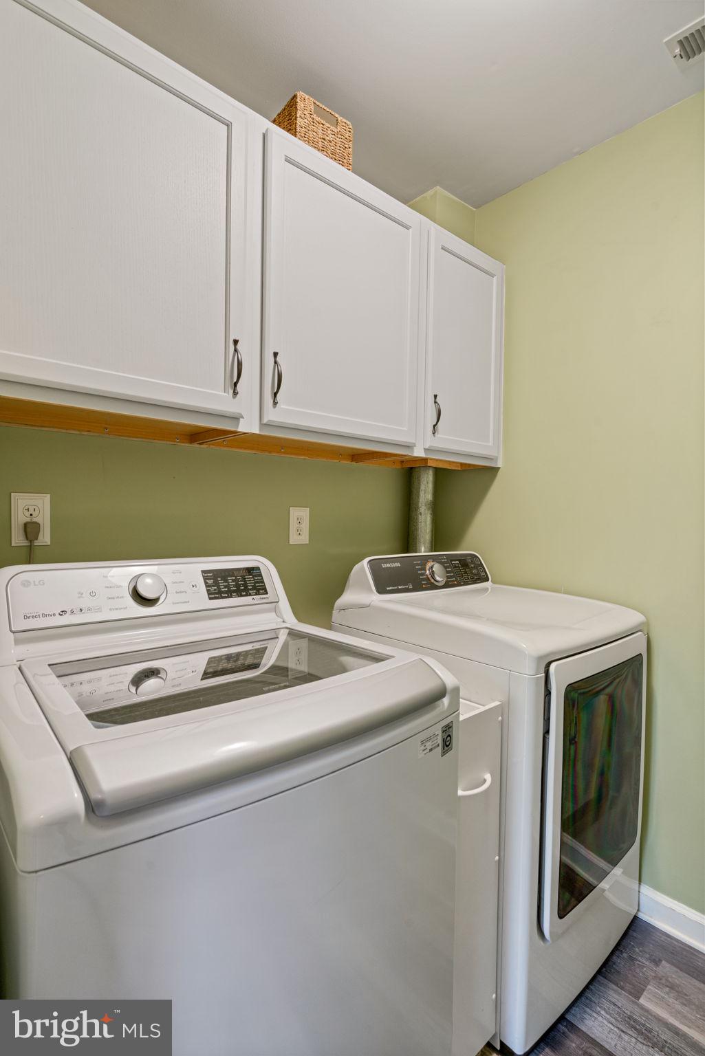 14661 Kogan Dr