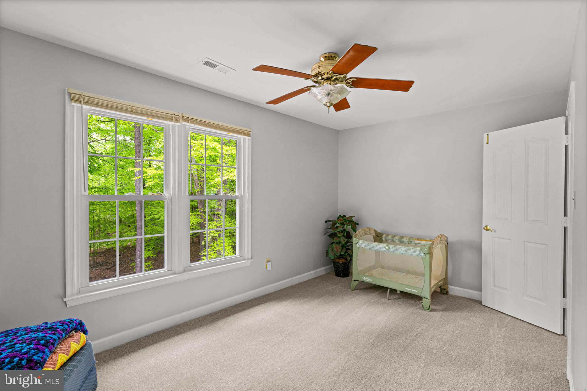 14661 Kogan Dr