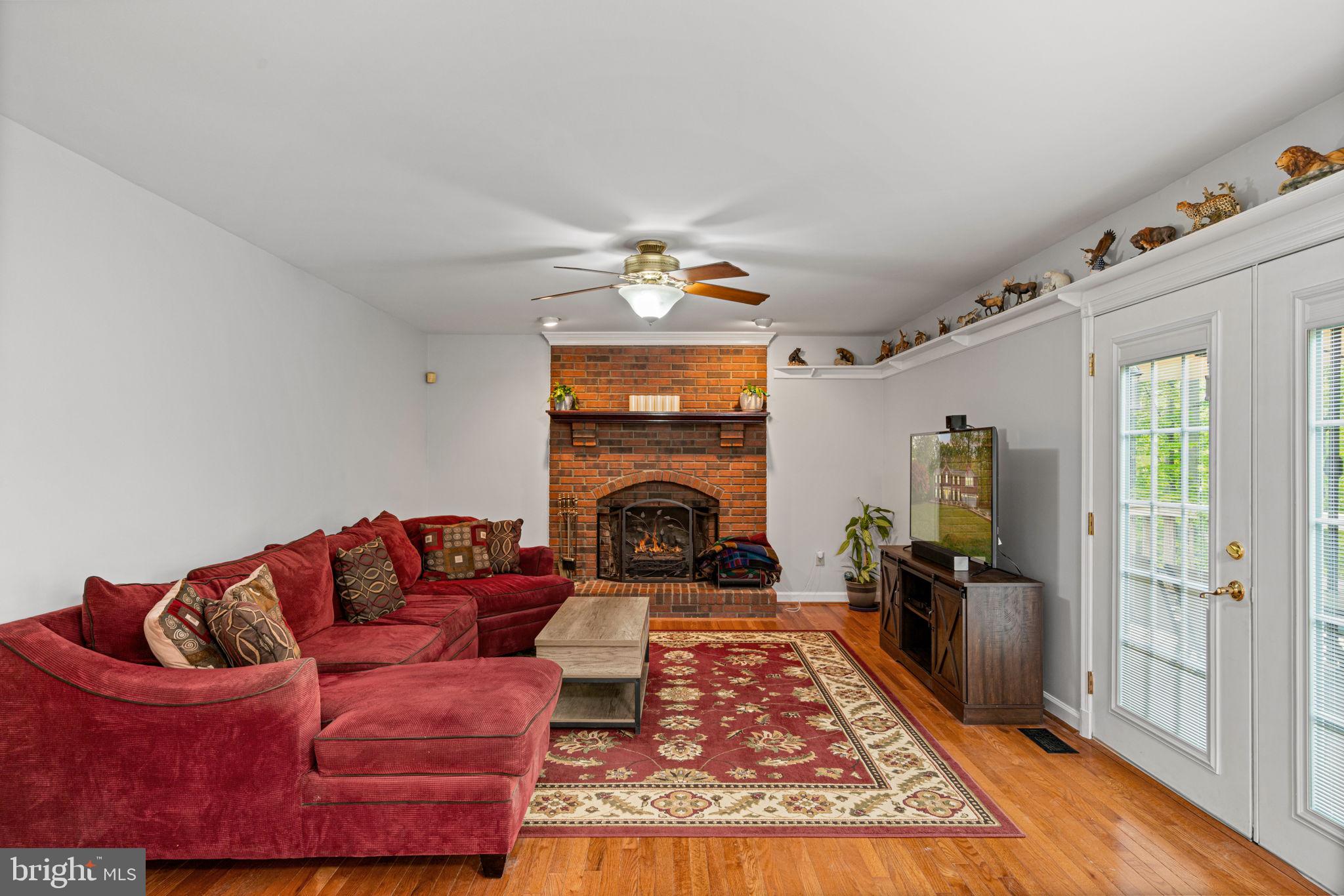 14661 Kogan Dr