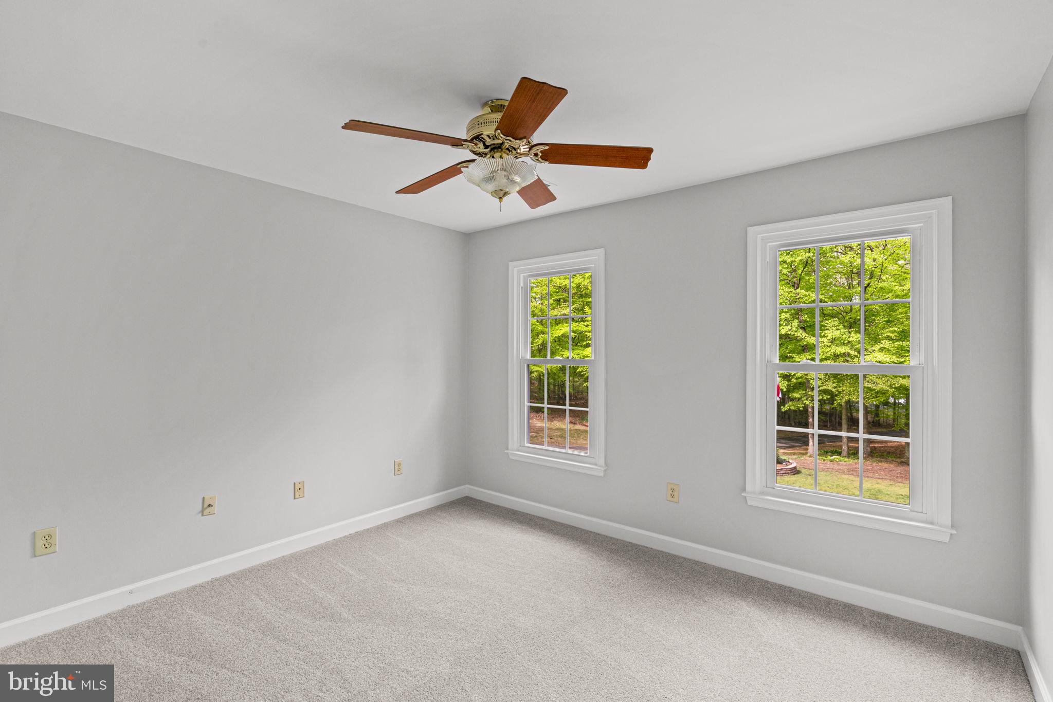14661 Kogan Dr