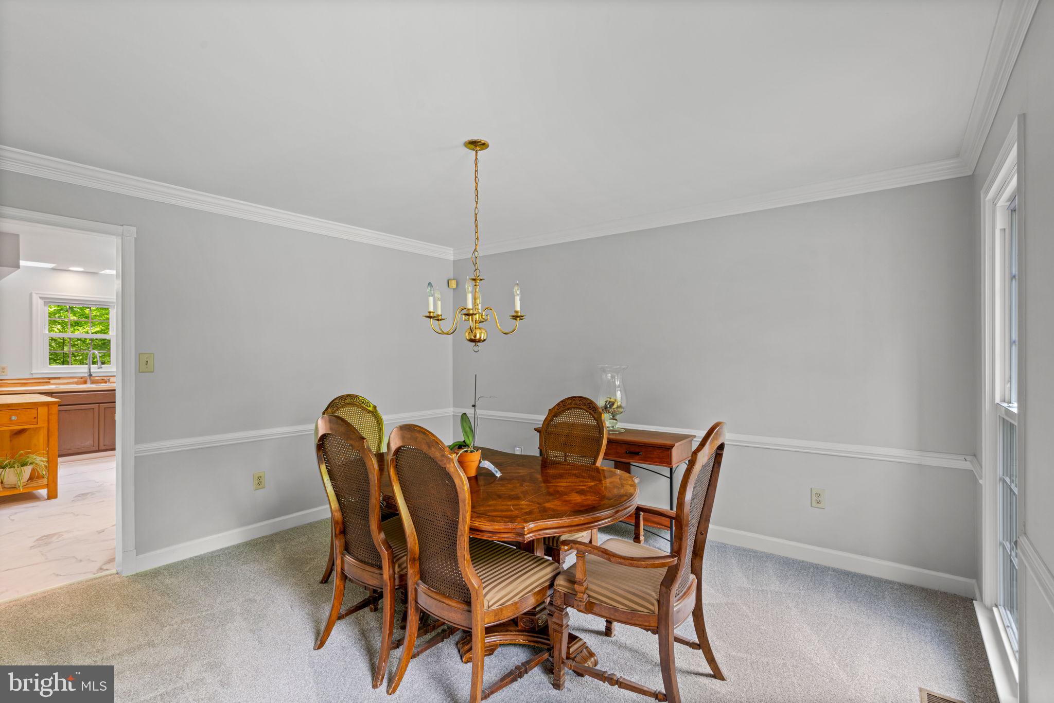 14661 Kogan Dr