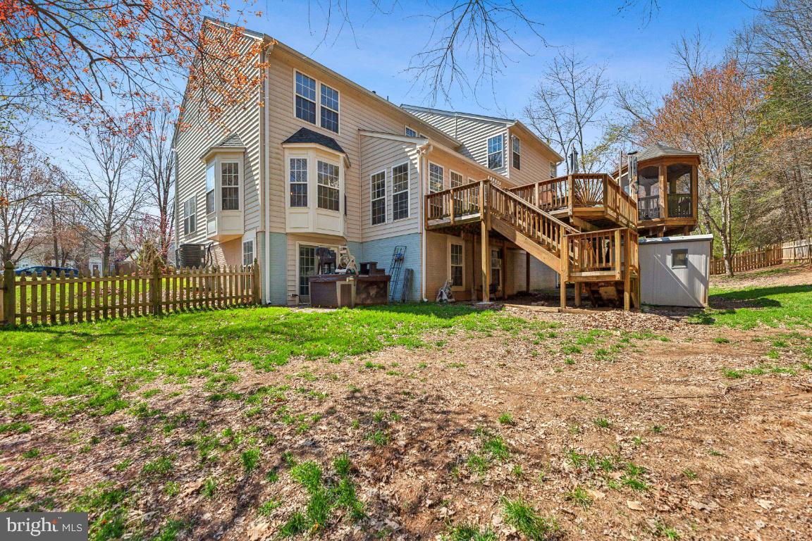 15400 Milton Hall Pl