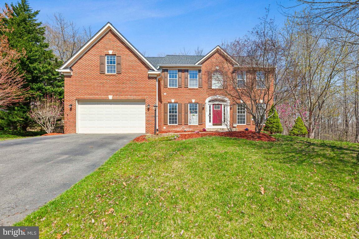 15400 Milton Hall Pl