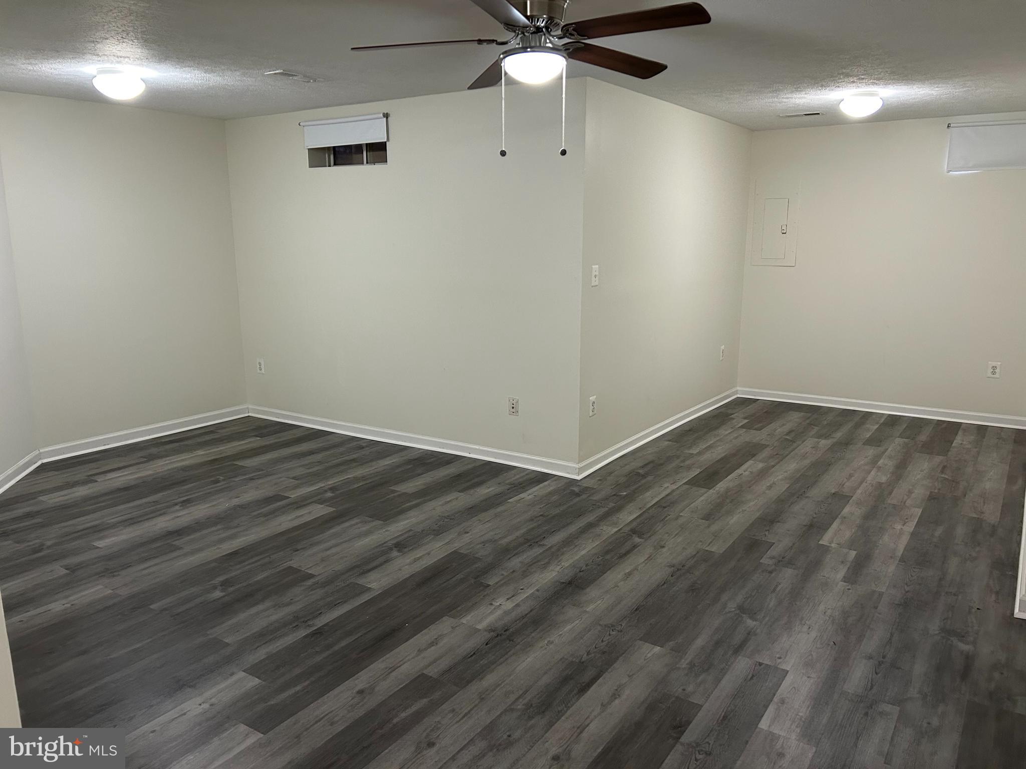 15313 Barnabas Trl