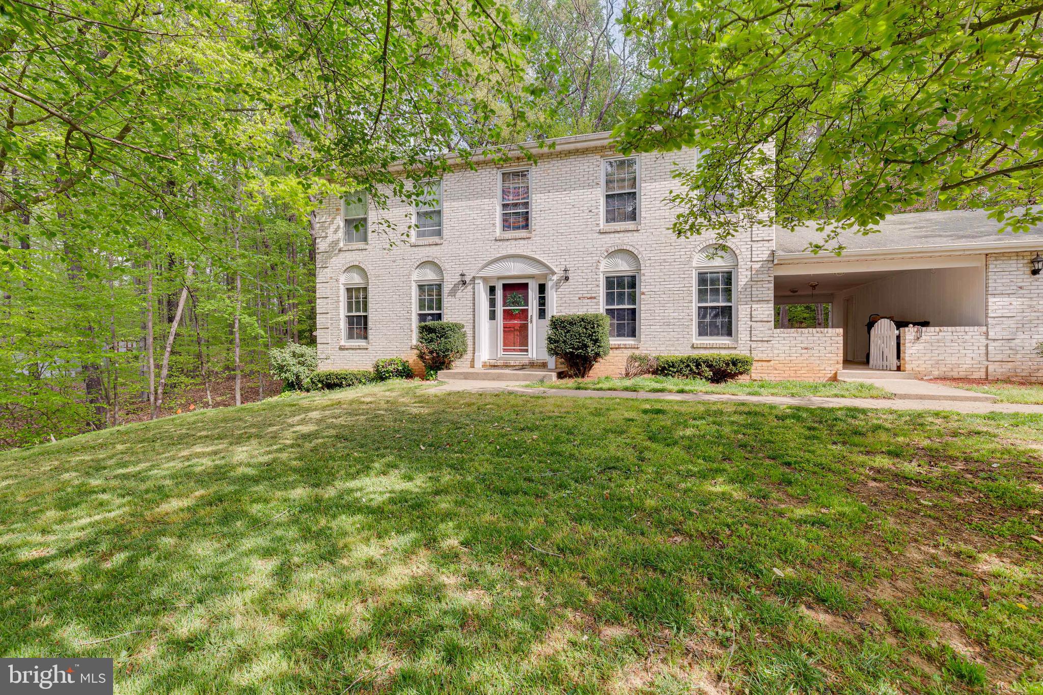 5364 Wade Ln