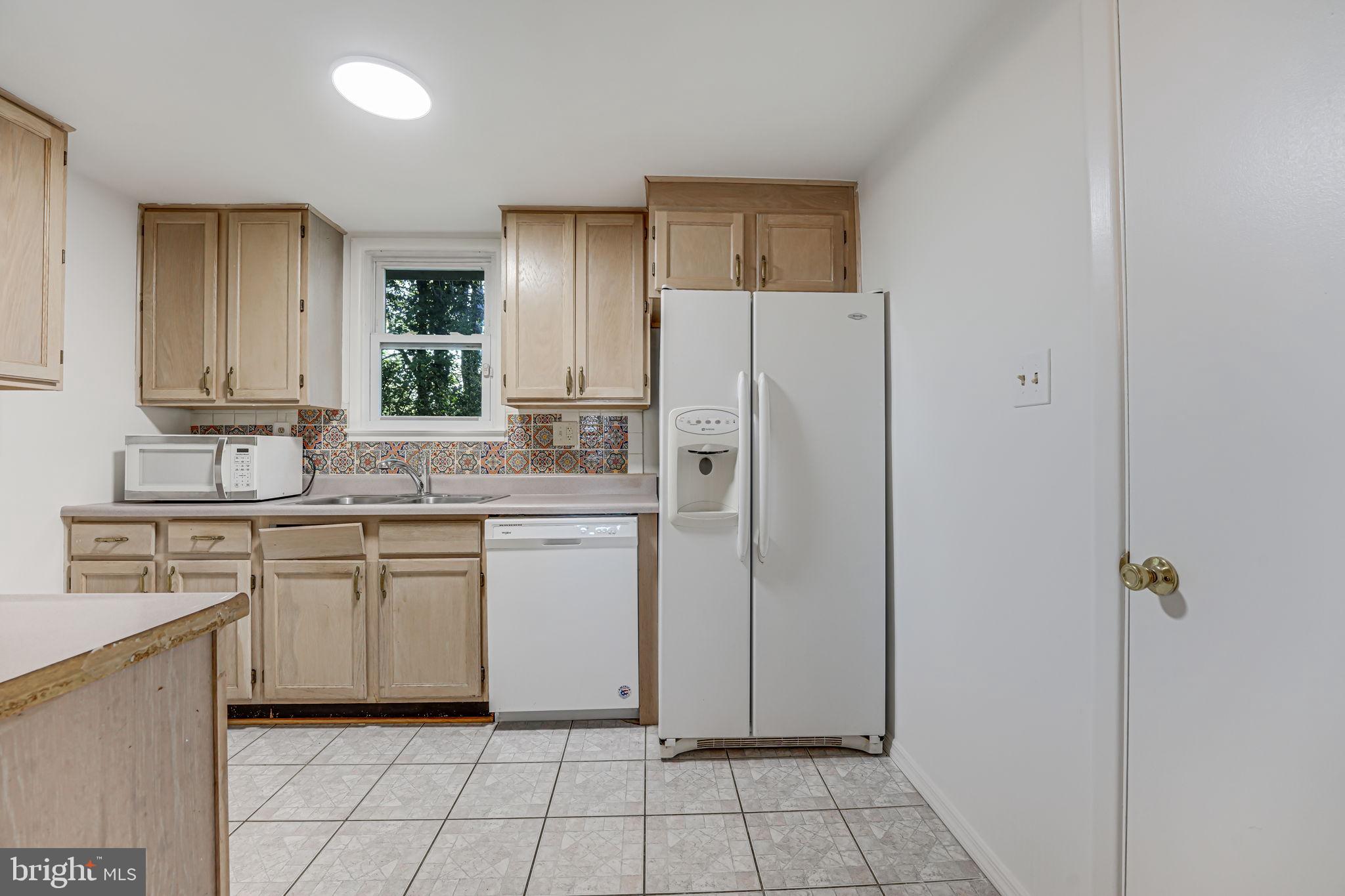 3200 Bayfield Dr