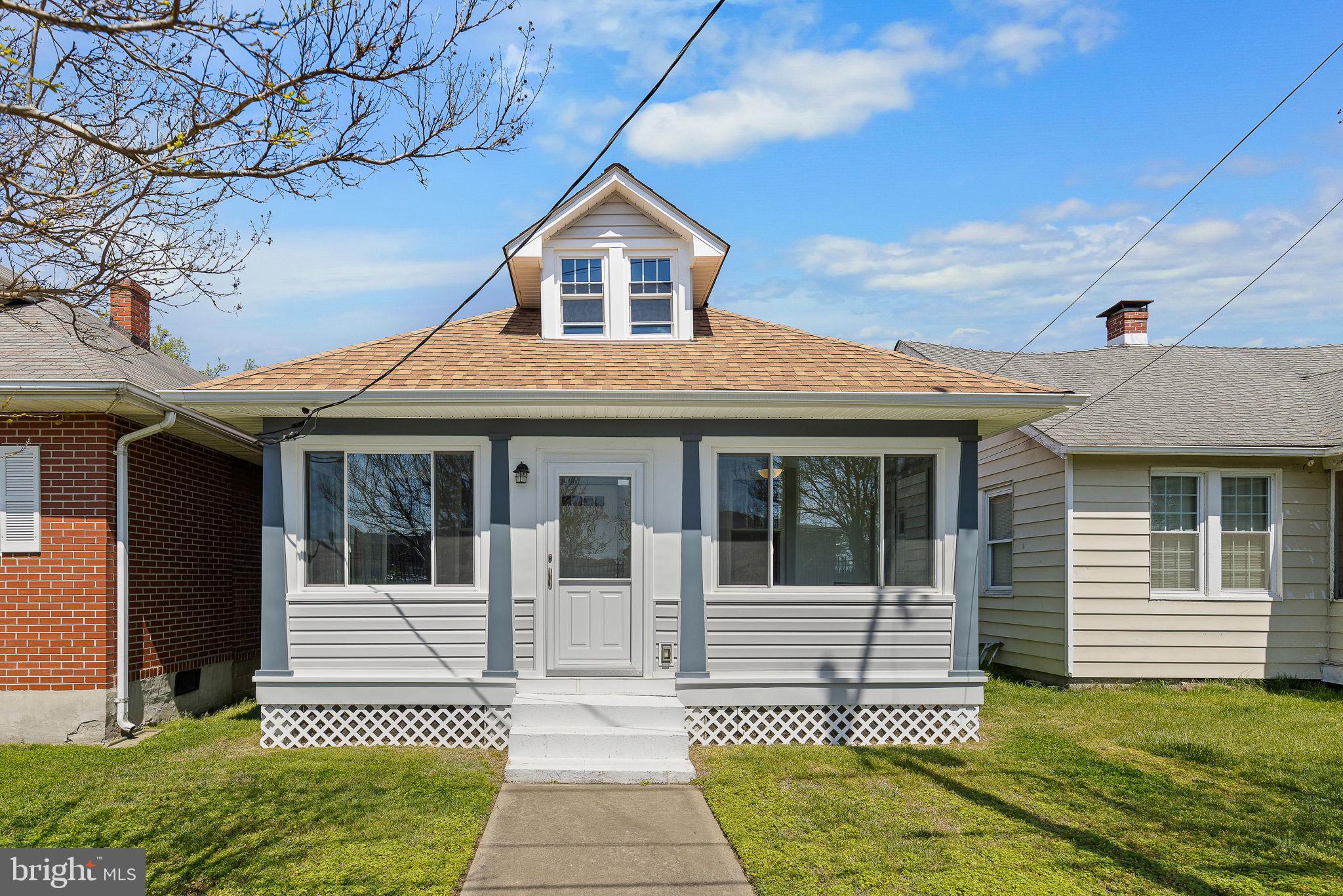 213 5th Ave