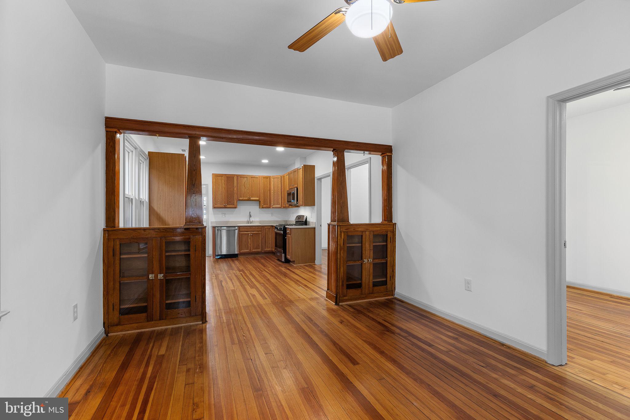 213 5th Ave