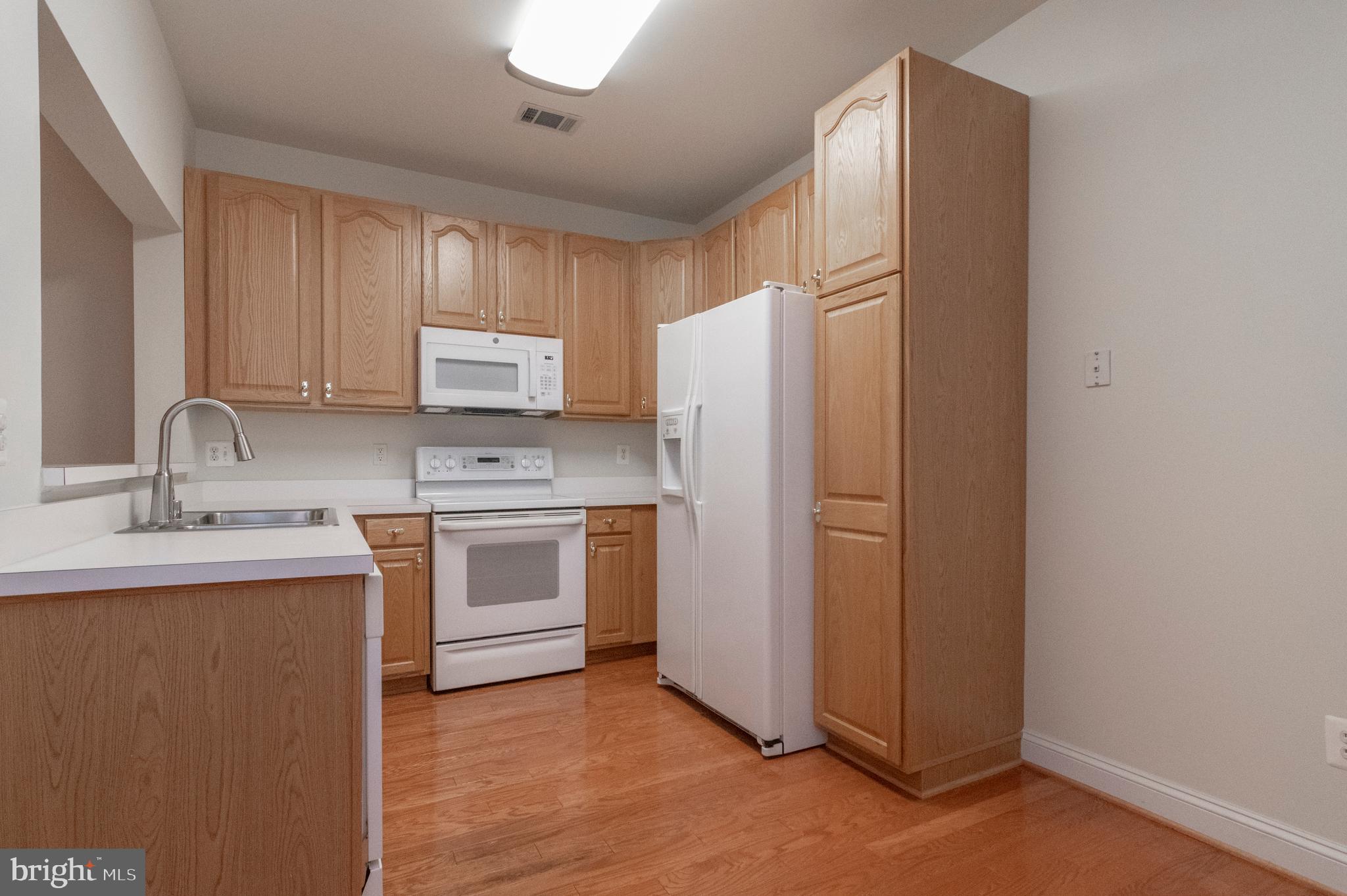 13890 Chelmsford Dr #108