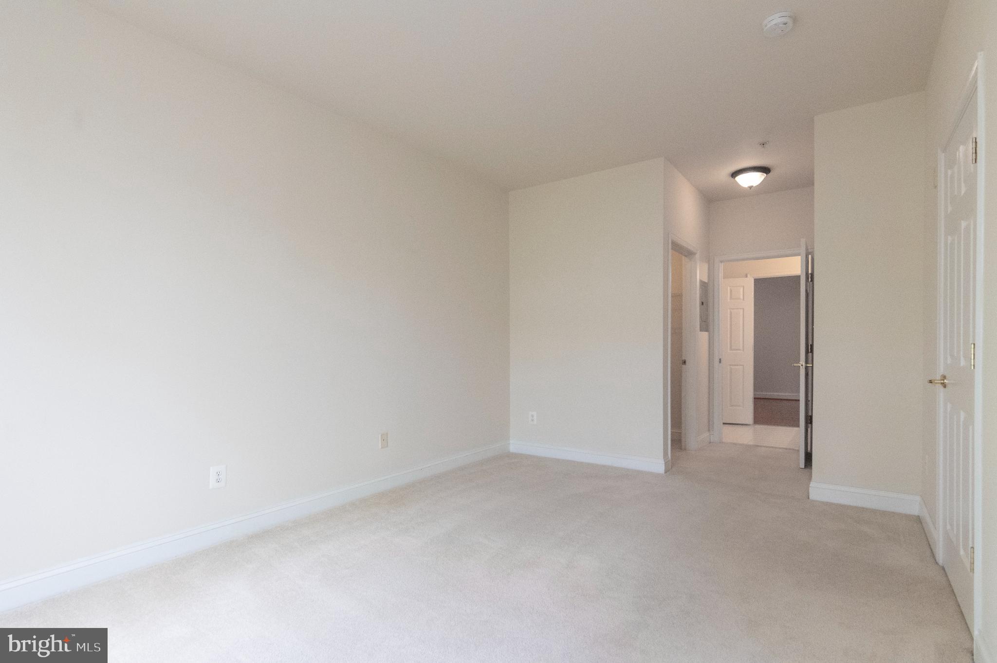 13890 Chelmsford Dr #108