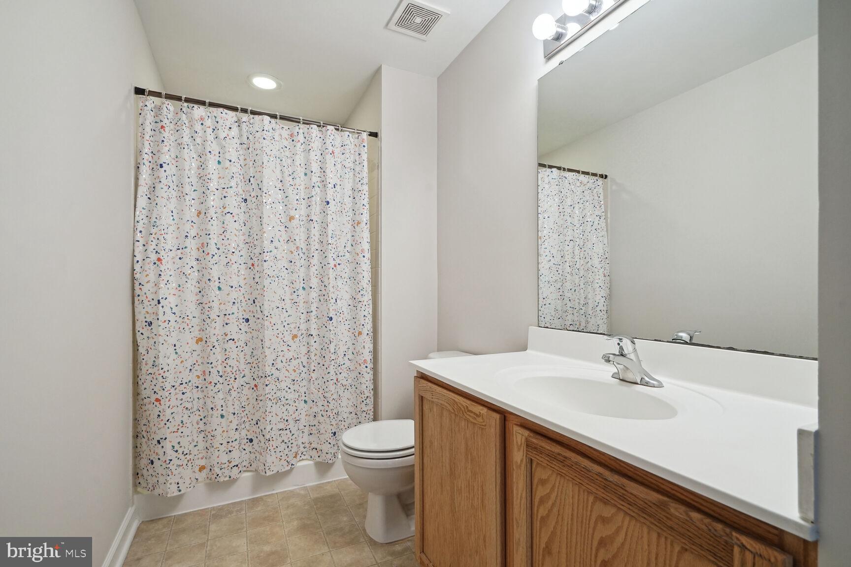 10236 Inchberry Ct