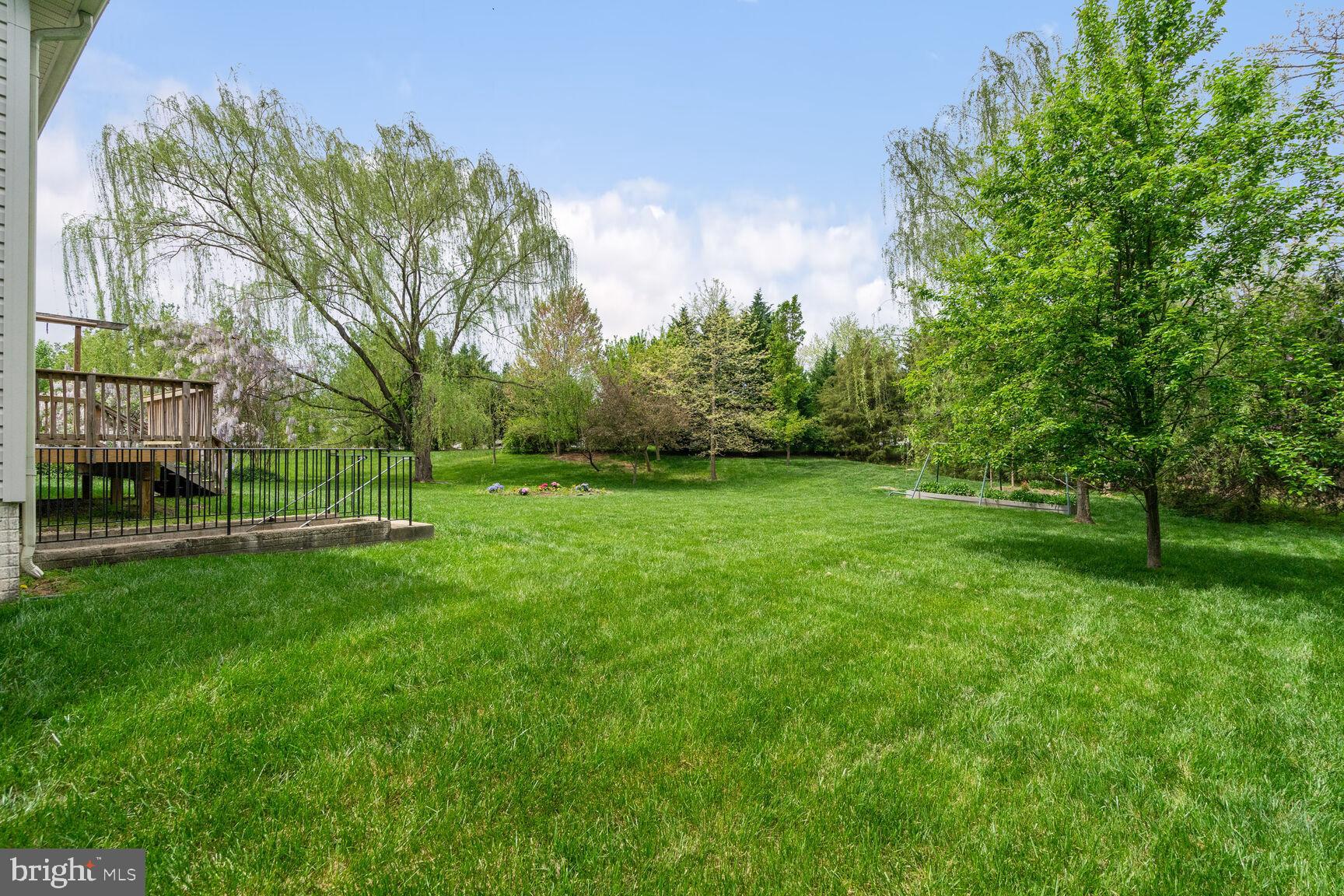 10236 Inchberry Ct