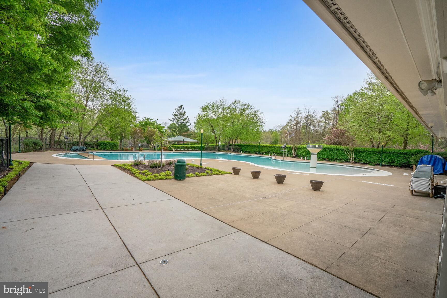 10236 Inchberry Ct