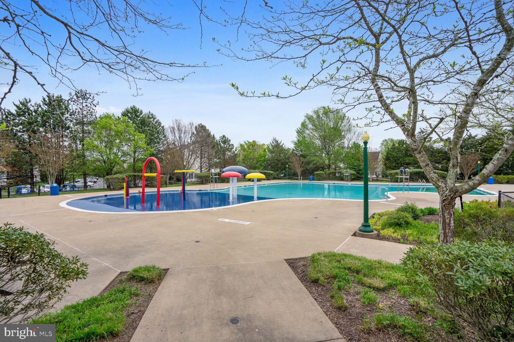 10236 Inchberry Ct