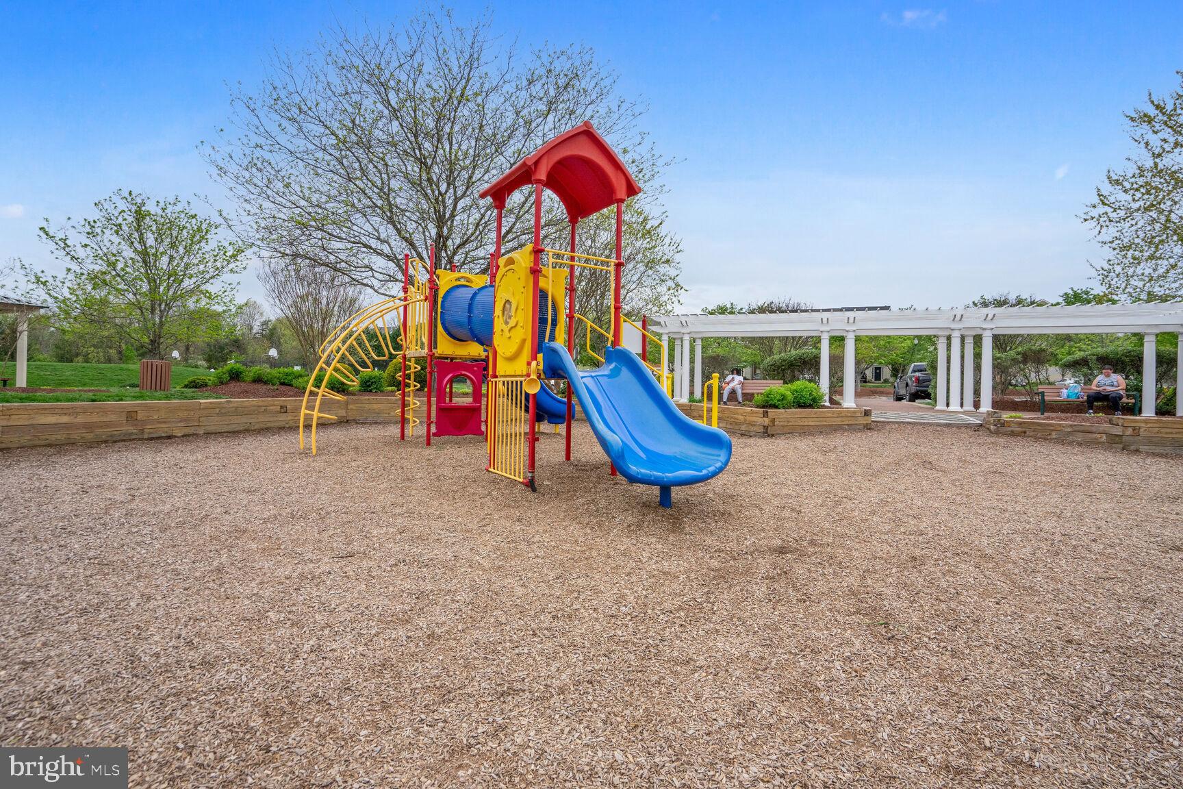 10236 Inchberry Ct