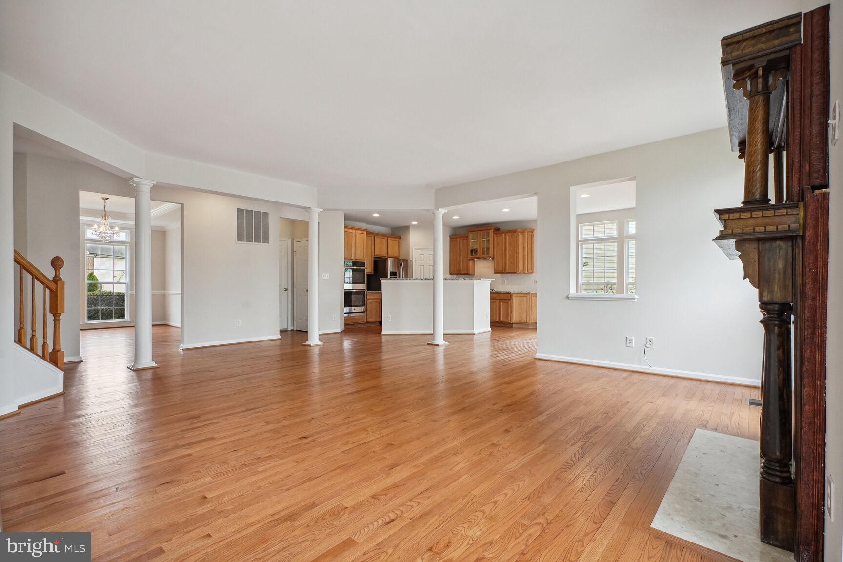 10236 Inchberry Ct