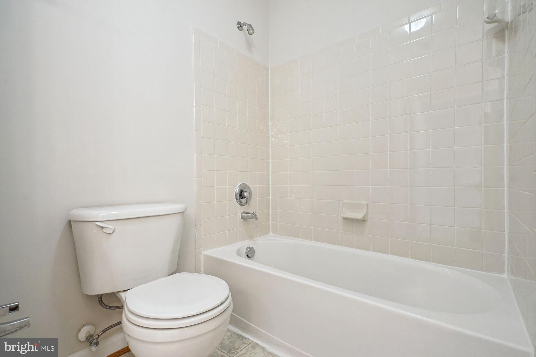 10236 Inchberry Ct