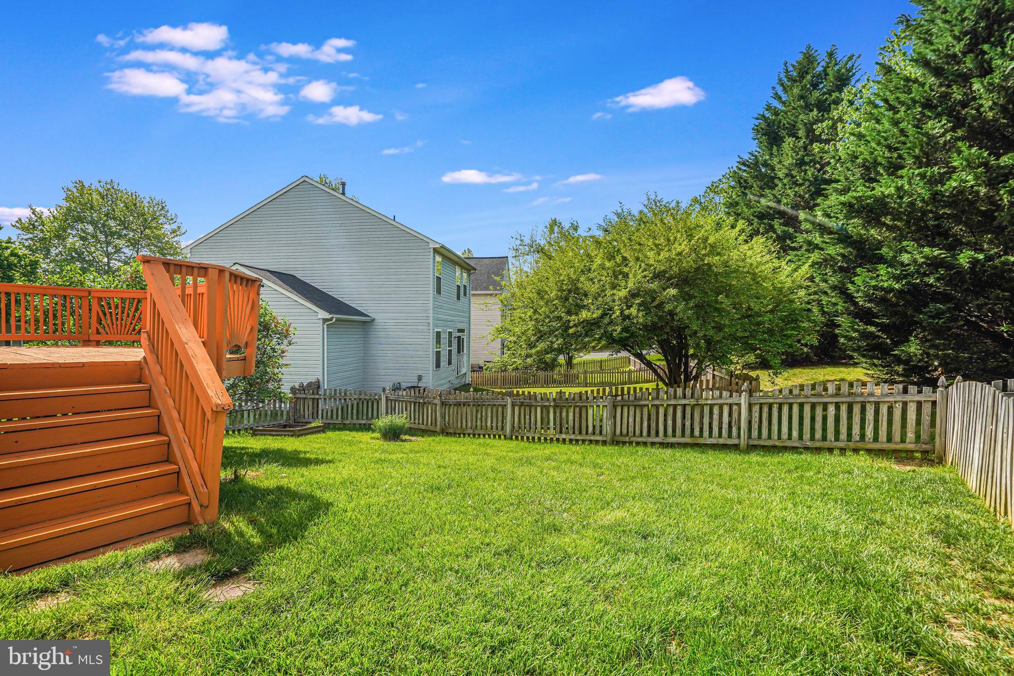 5501 Corbin Hall Ln