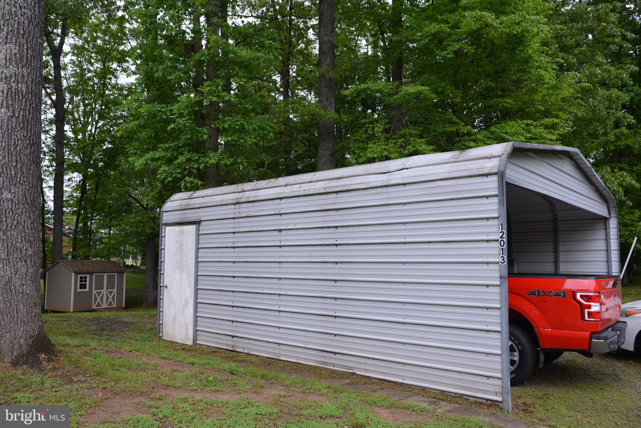 12013 Bradley Forest Rd