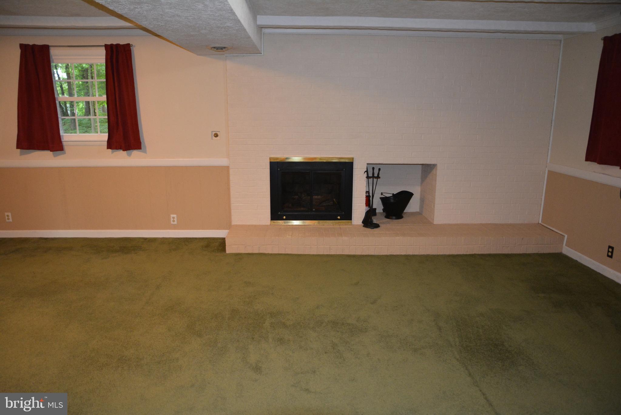12013 Bradley Forest Rd