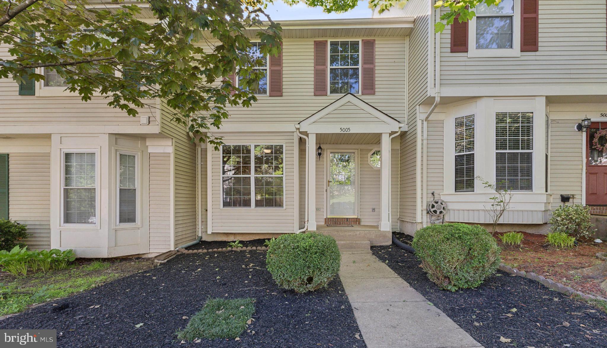 5005 Buena Vista Dr