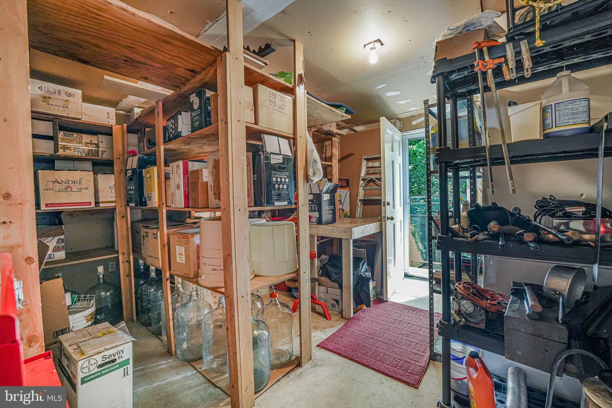 4325 Evergreen Dr