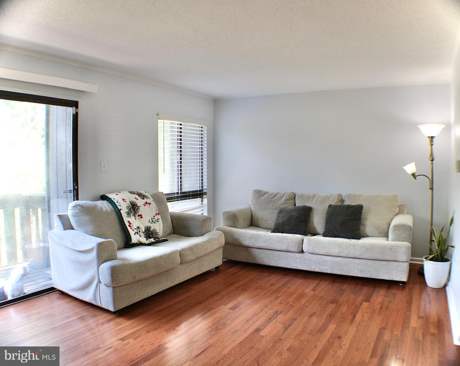 15384 Grist Mill Ter