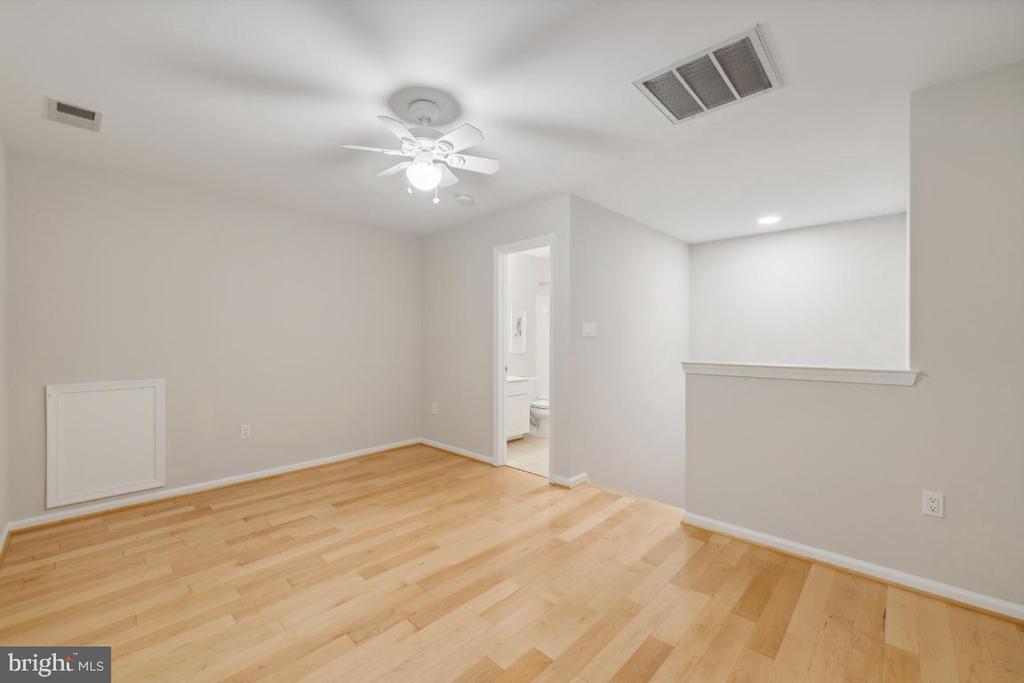 758 Monument Ave