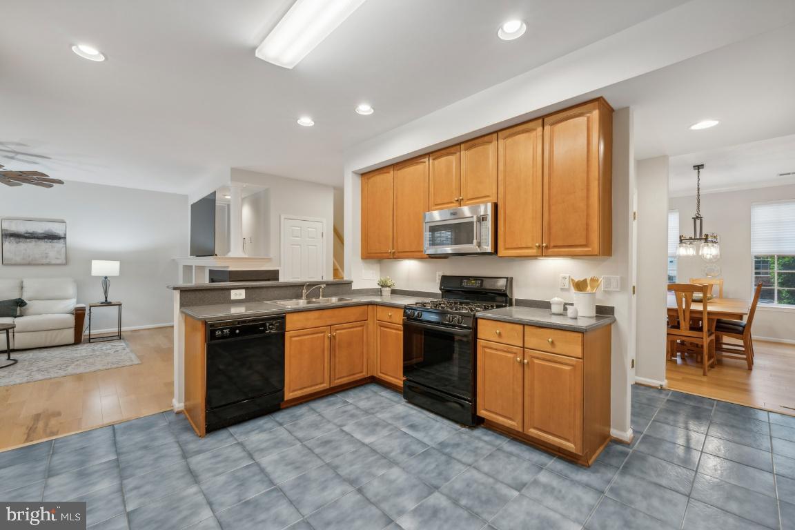 758 Monument Ave