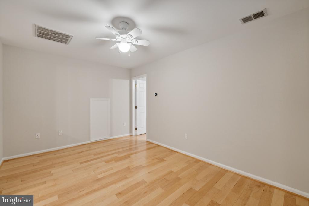 758 Monument Ave
