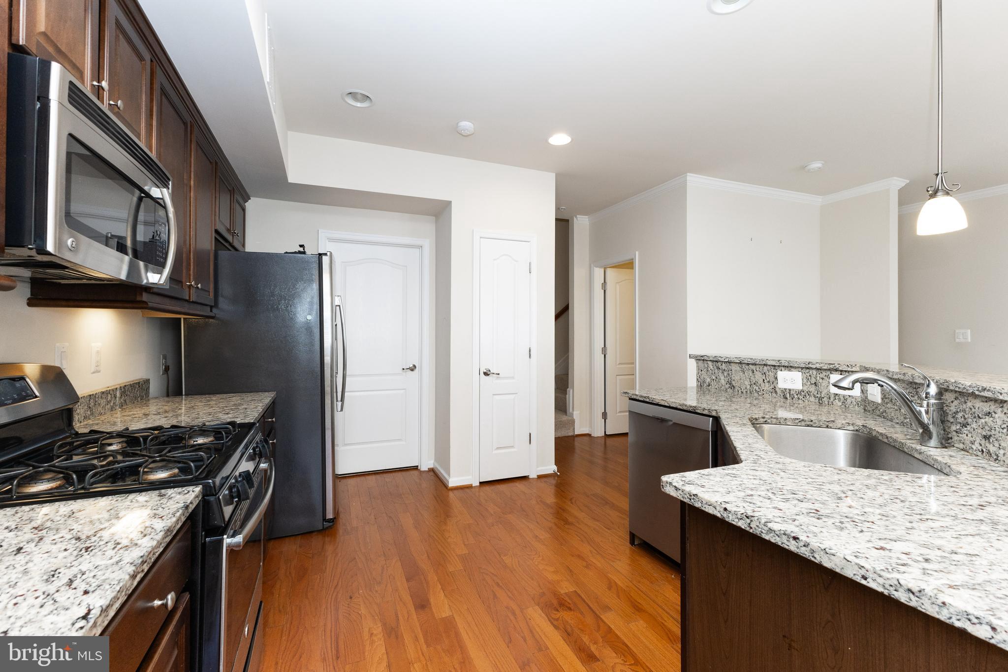 4922 Dane Ridge Cir