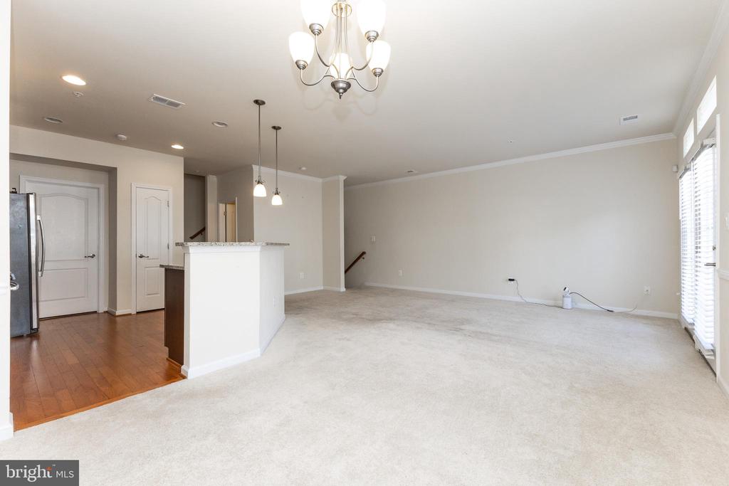 4922 Dane Ridge Cir